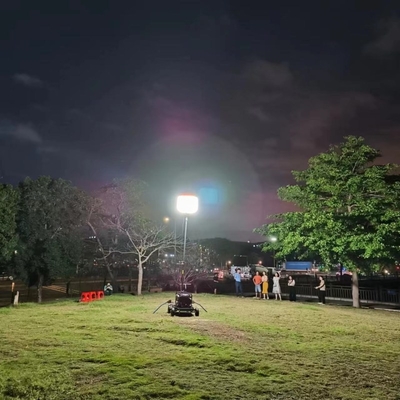 700 W Portable LED Generator Mobile Light Tower für Bau- und Außenbeleuchtung